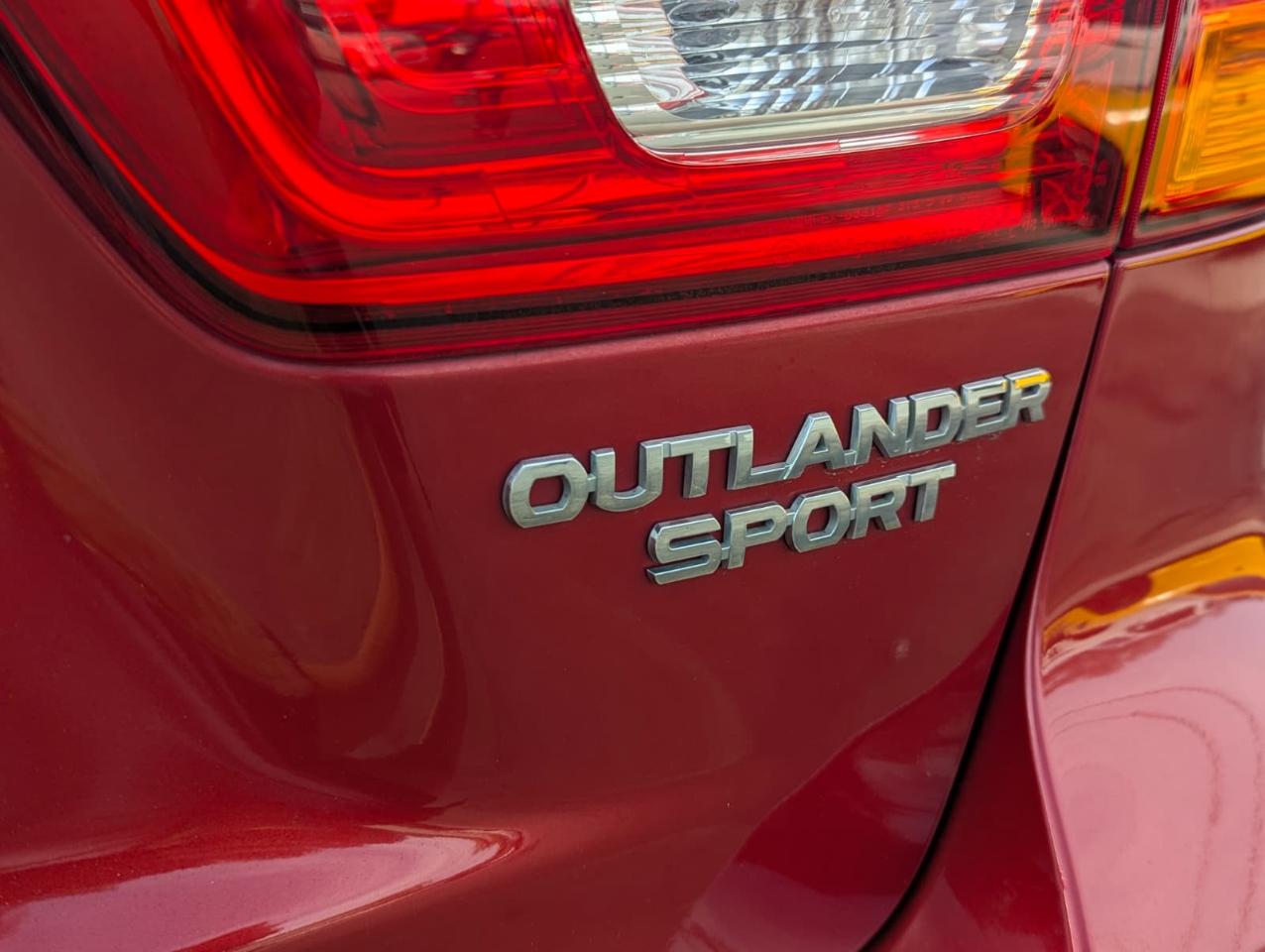 Mitsubishi Outlander Sport ES 2.0 AWC CVT 2019