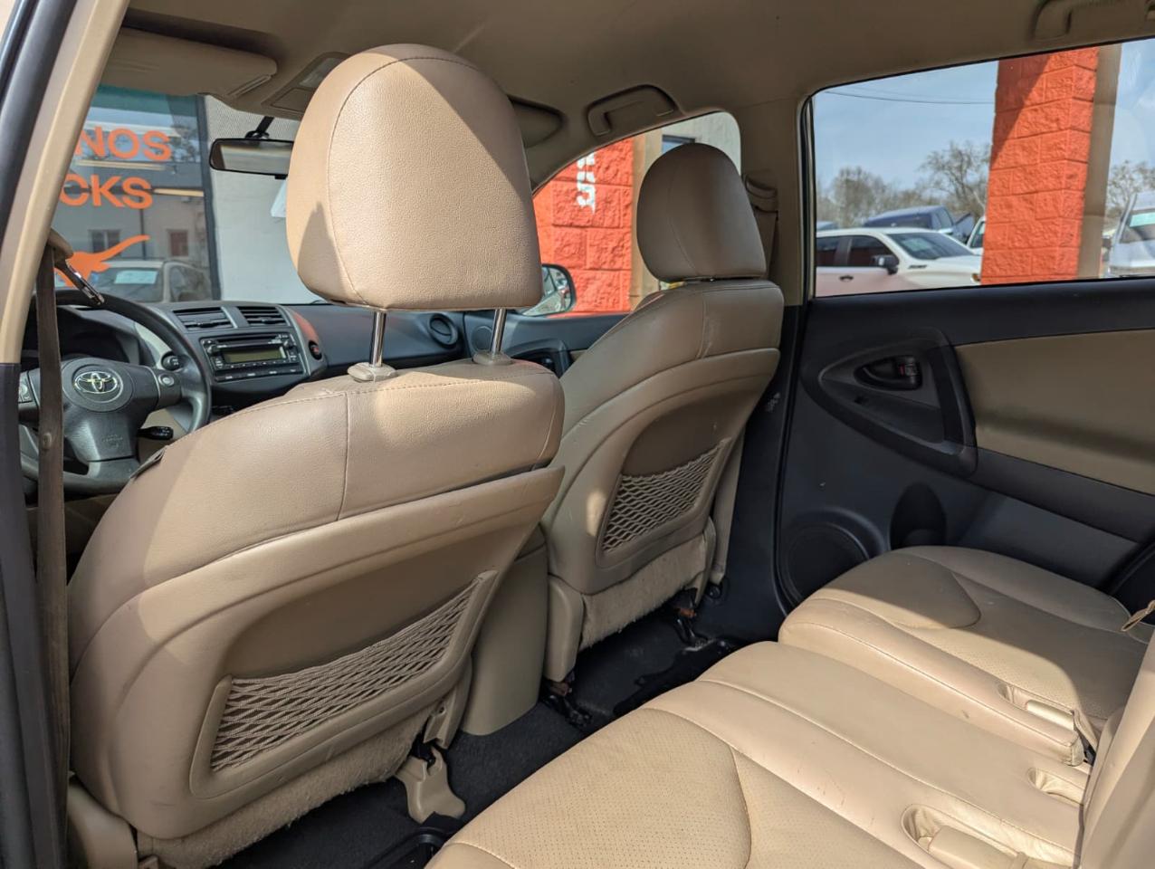 Toyota RAV4 4WD 4dr I4 (Natl) 2012