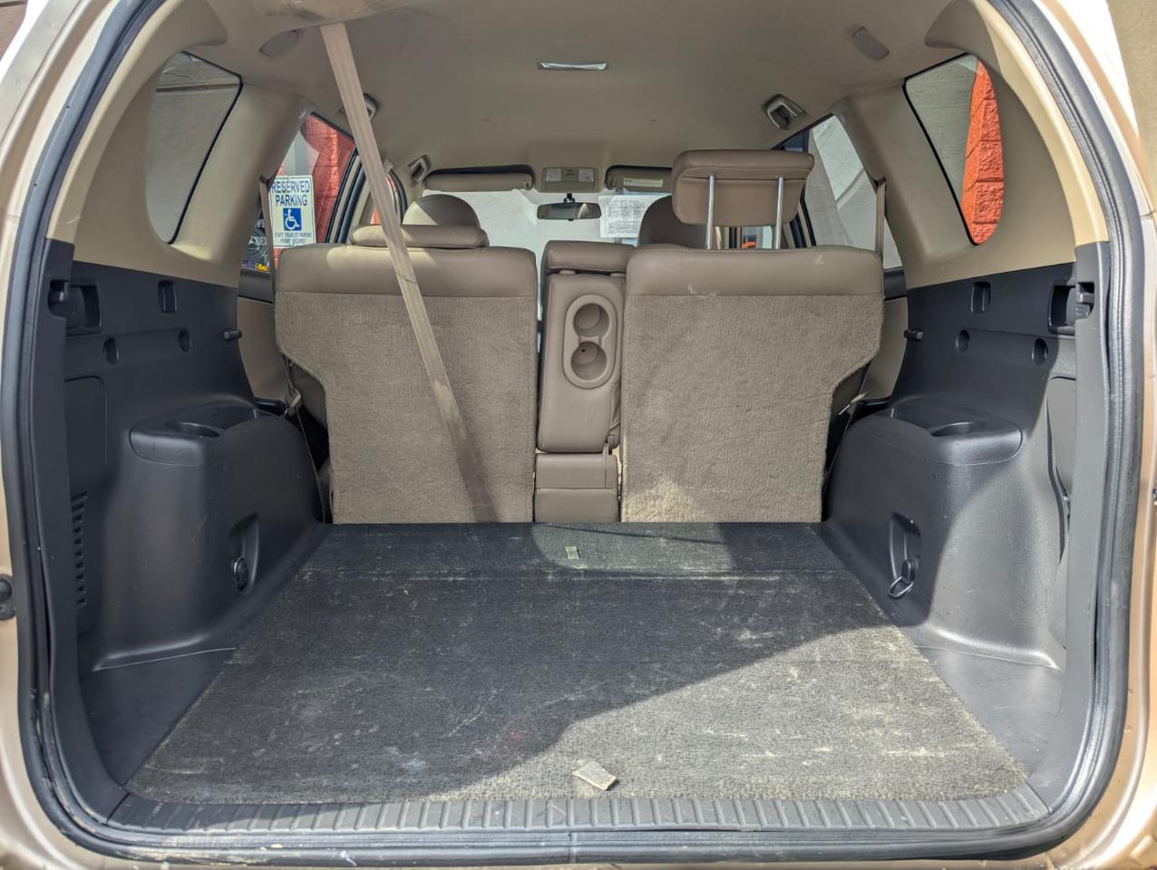 Toyota RAV4 4WD 4dr I4 (Natl) 2012