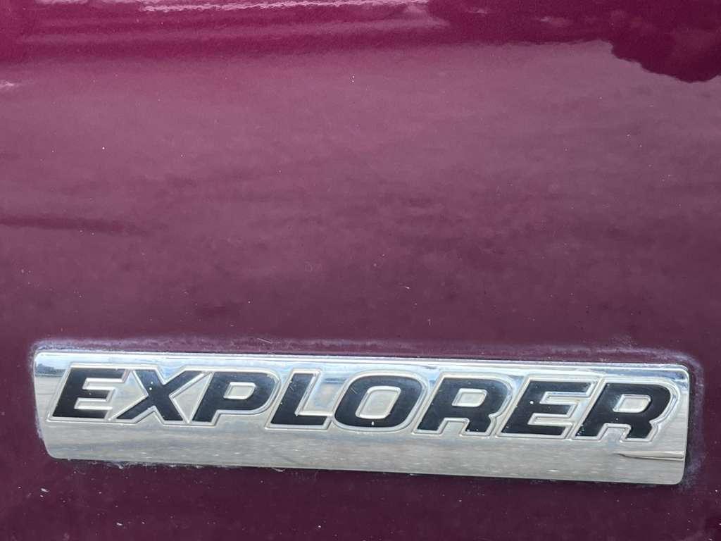 Ford Explorer 4dr 114" WB 4.0L Eddie Bauer 2006