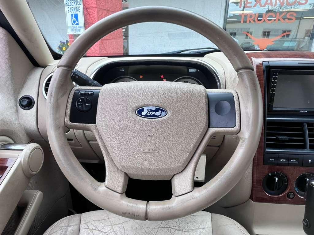 Ford Explorer 4dr 114" WB 4.0L Eddie Bauer 2006