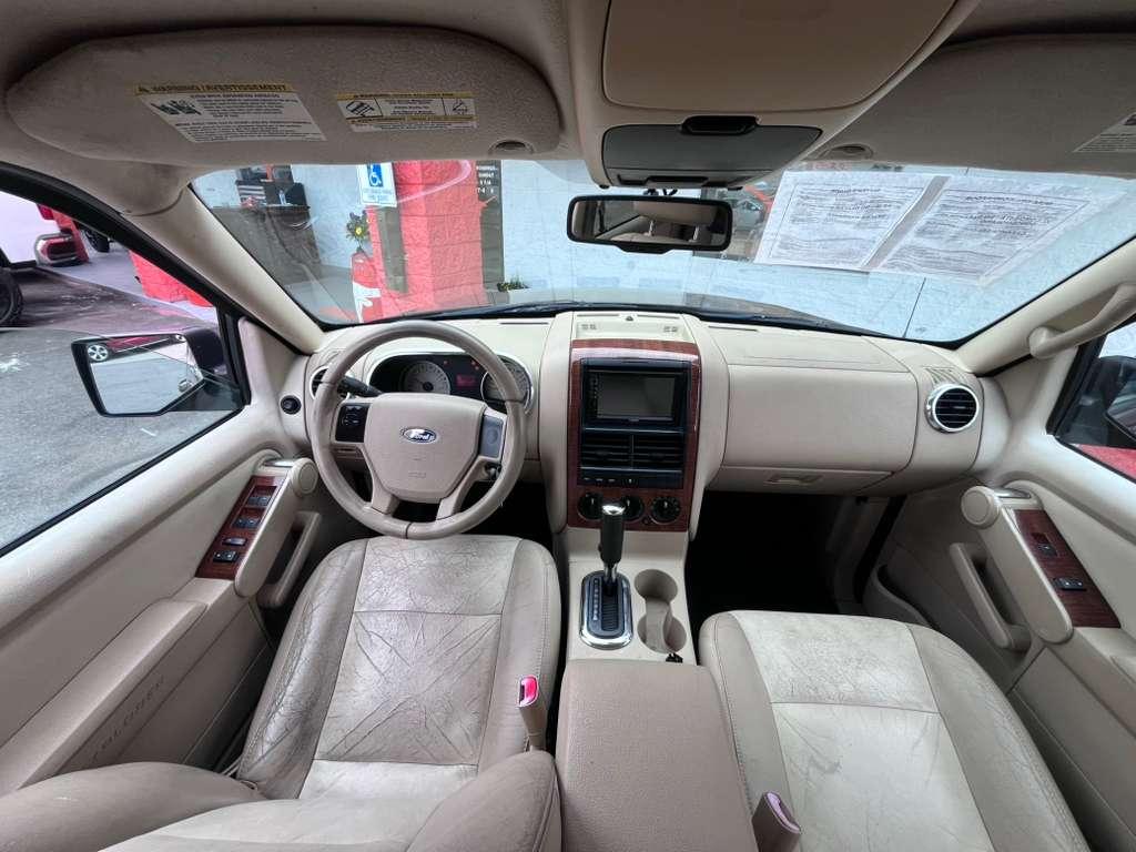 Ford Explorer 4dr 114" WB 4.0L Eddie Bauer 2006