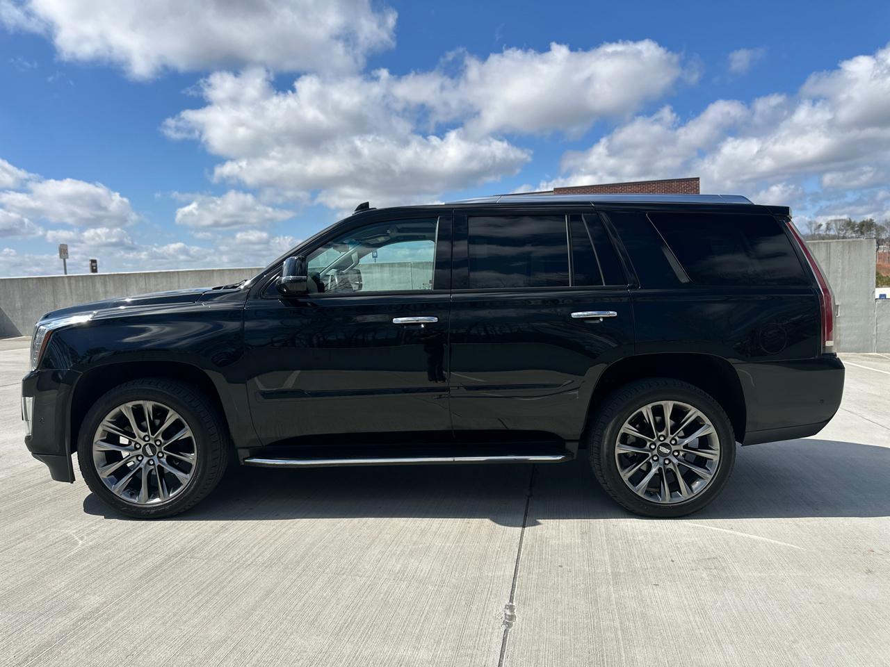 Cadillac Escalade 2WD 4dr Luxury 2020