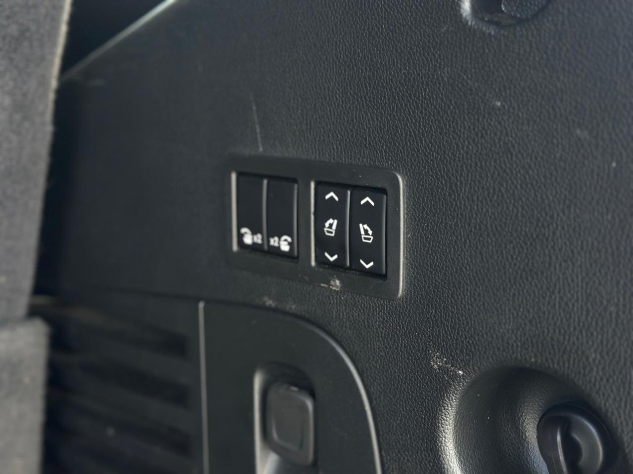 Cadillac Escalade 2WD 4dr Luxury 2020