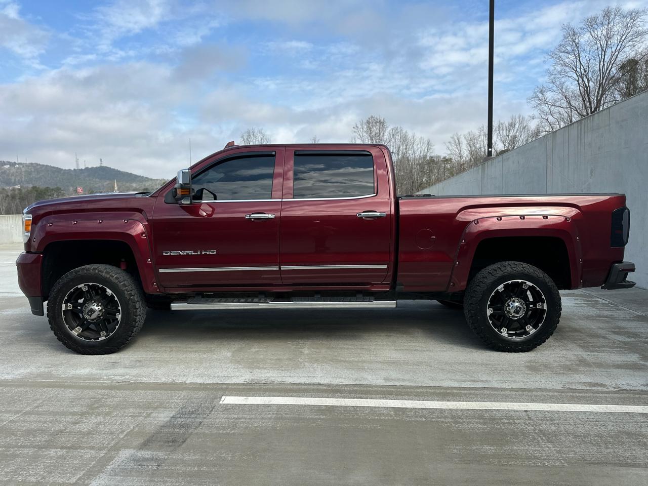 GMC Sierra 2500HD 4WD Crew Cab 153.7" Denali 2016