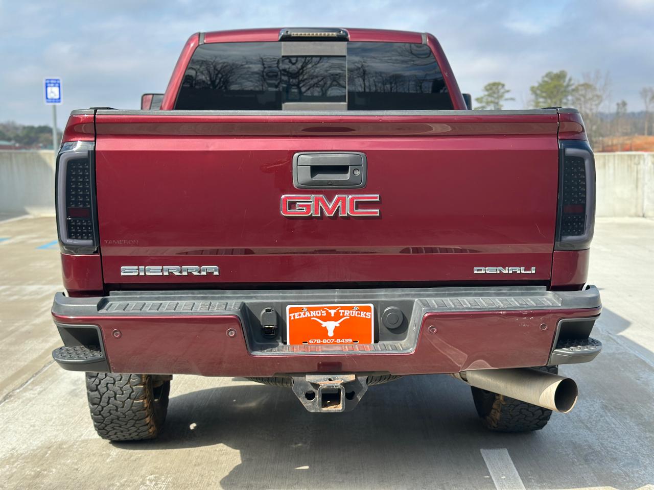 GMC Sierra 2500HD 4WD Crew Cab 153.7" Denali 2016