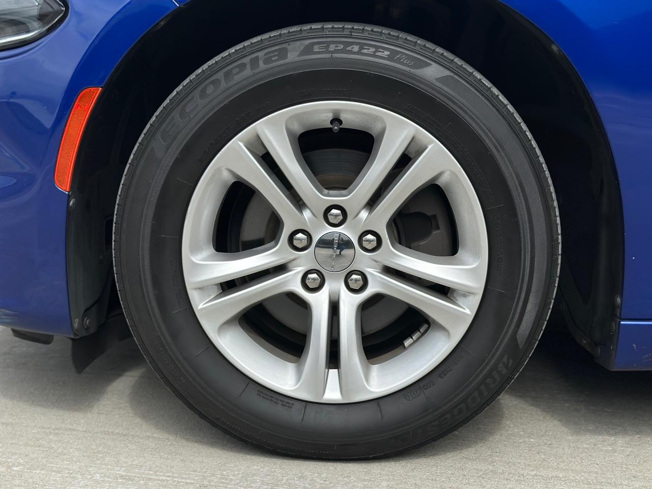 Dodge Charger SXT RWD 2019