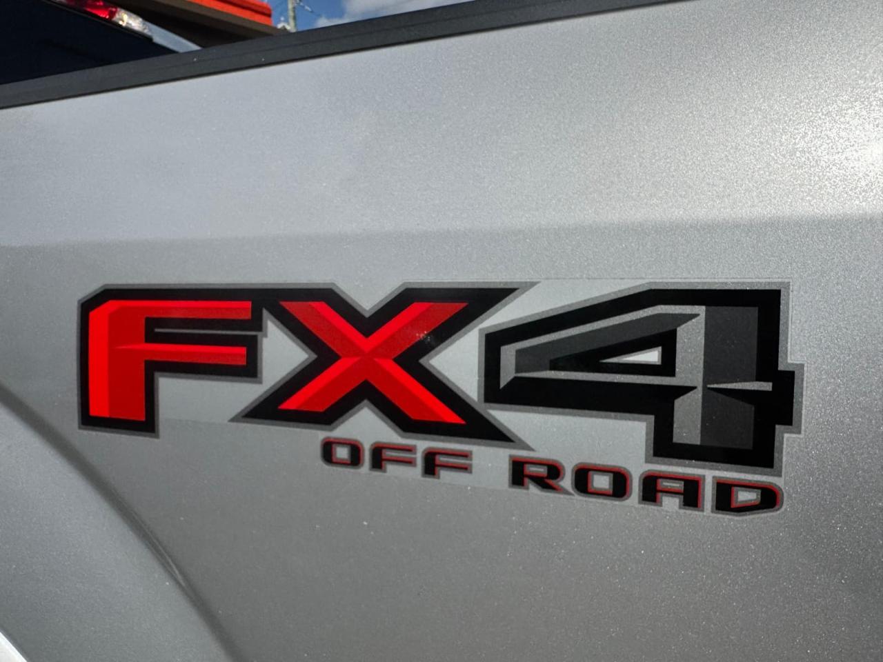 Ford F-150 FX4 SuperCrew 5.5-ft. Bed 4WD 2019