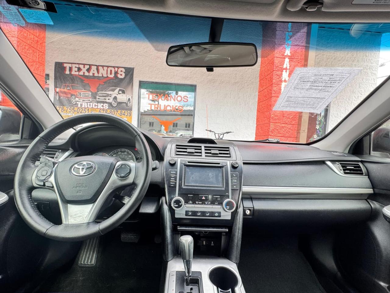 Toyota Camry 4dr Sdn I4 Auto SE Sport Limited Edition (Natl) 2012