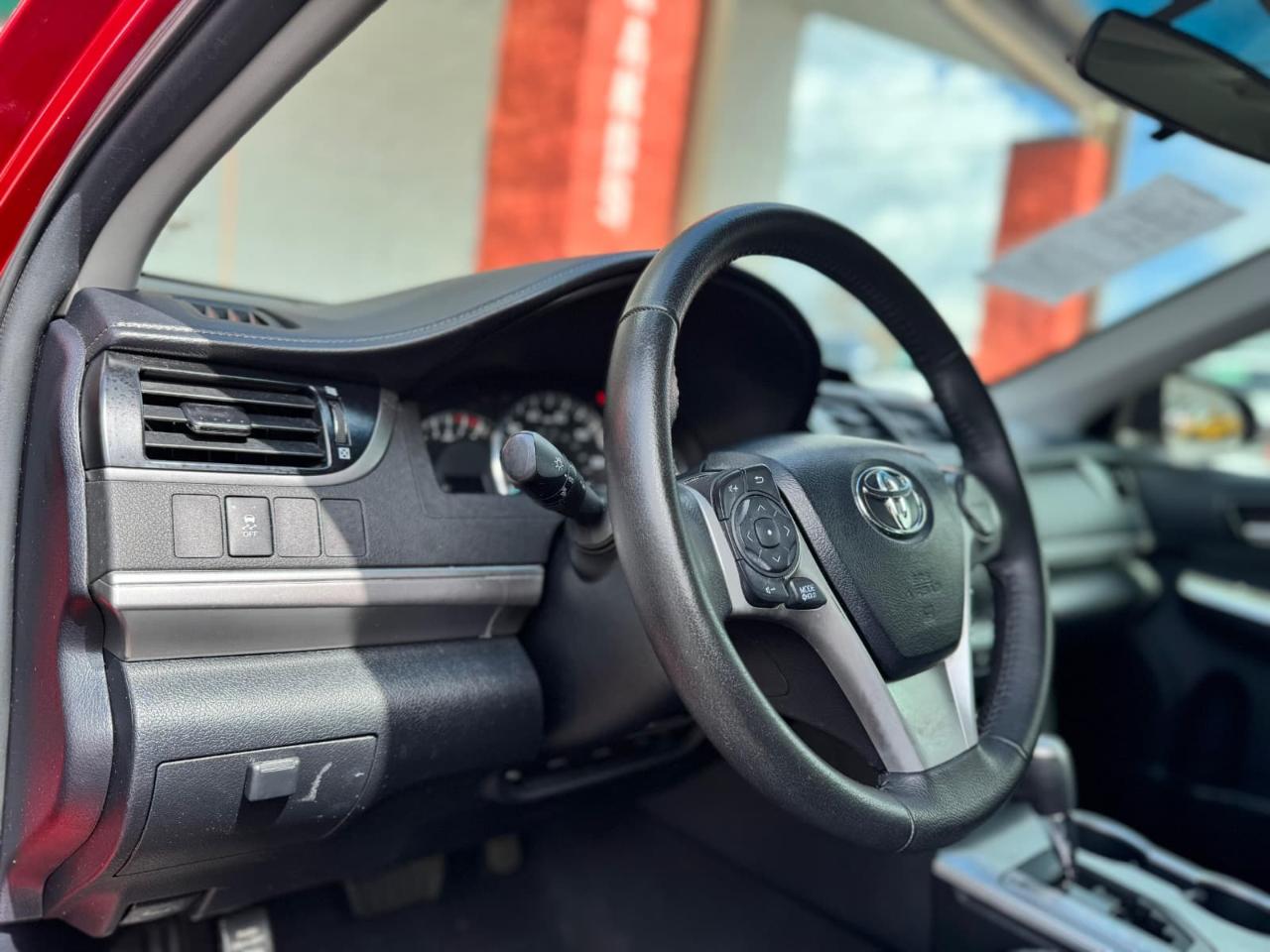 Toyota Camry 4dr Sdn I4 Auto SE Sport Limited Edition (Natl) 2012