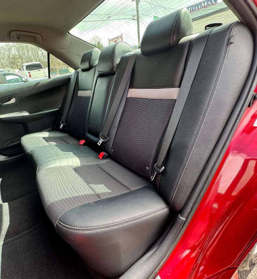 Toyota Camry 4dr Sdn I4 Auto SE Sport Limited Edition (Natl) 2012