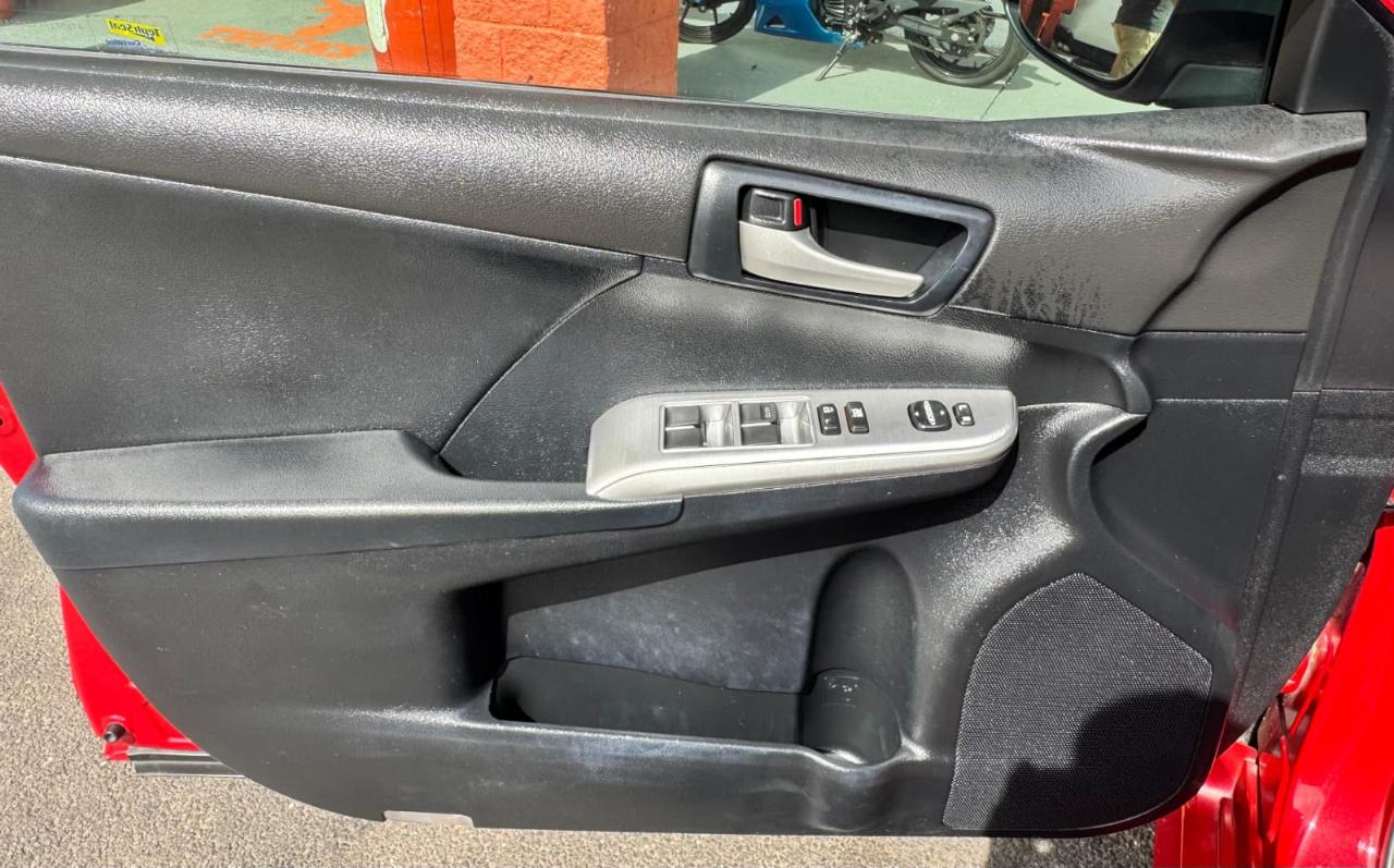 Toyota Camry 4dr Sdn I4 Auto SE Sport Limited Edition (Natl) 2012