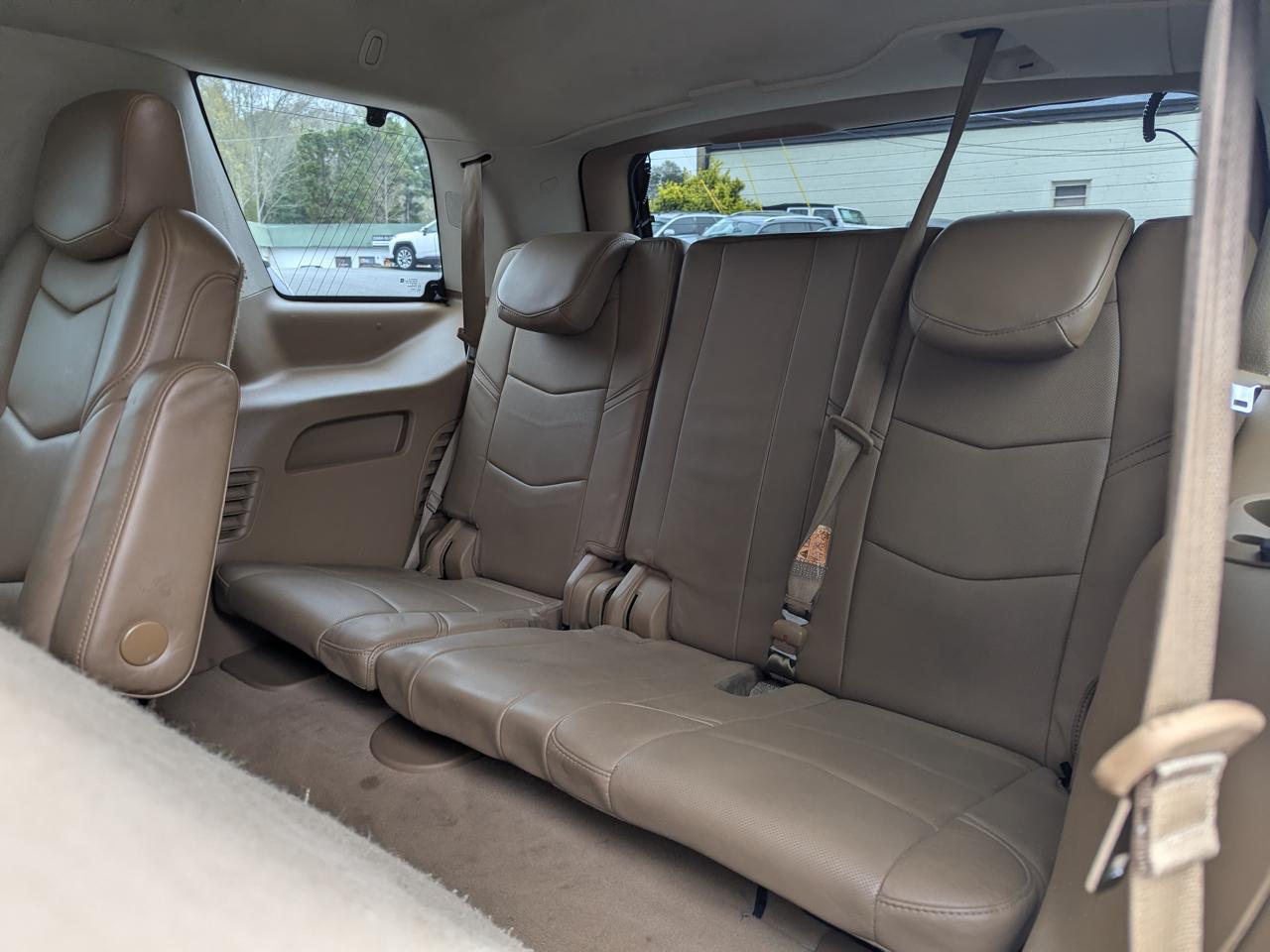 Cadillac Escalade 4WD 4dr Platinum 2016