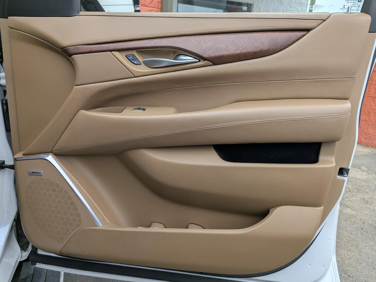 Cadillac Escalade 4WD 4dr Platinum 2016