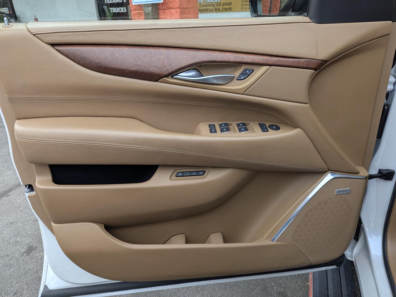 Cadillac Escalade 4WD 4dr Platinum 2016