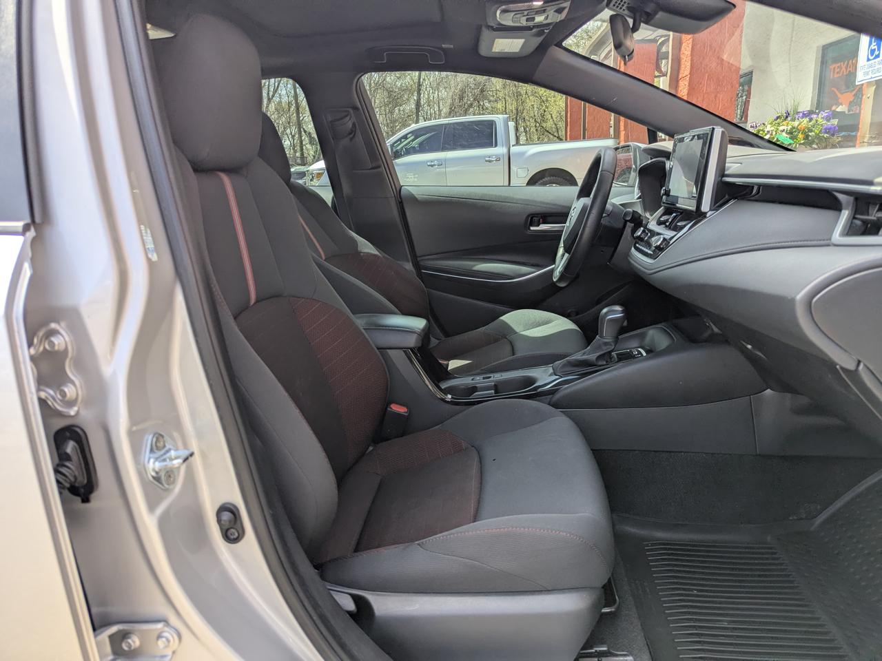 Toyota Corolla SE CVT (Natl) 2023