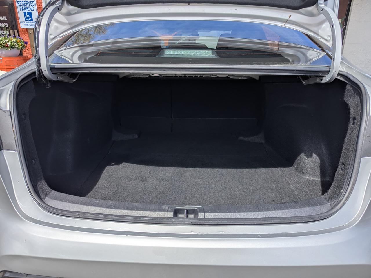 Toyota Corolla SE CVT (Natl) 2023