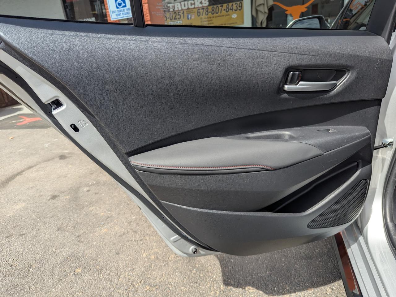 Toyota Corolla SE CVT (Natl) 2023