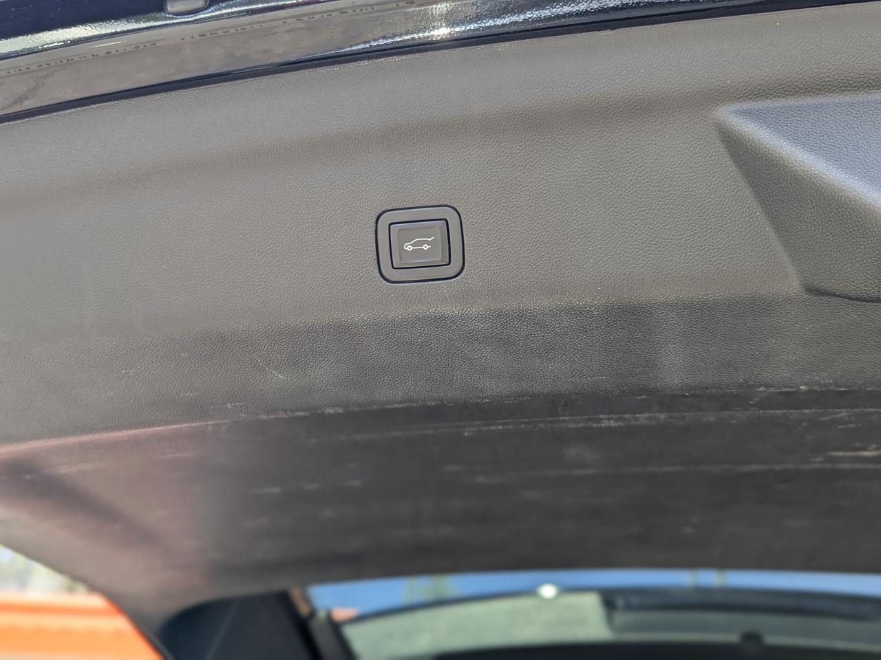 Chevrolet Tahoe 2WD 4dr LT 2021