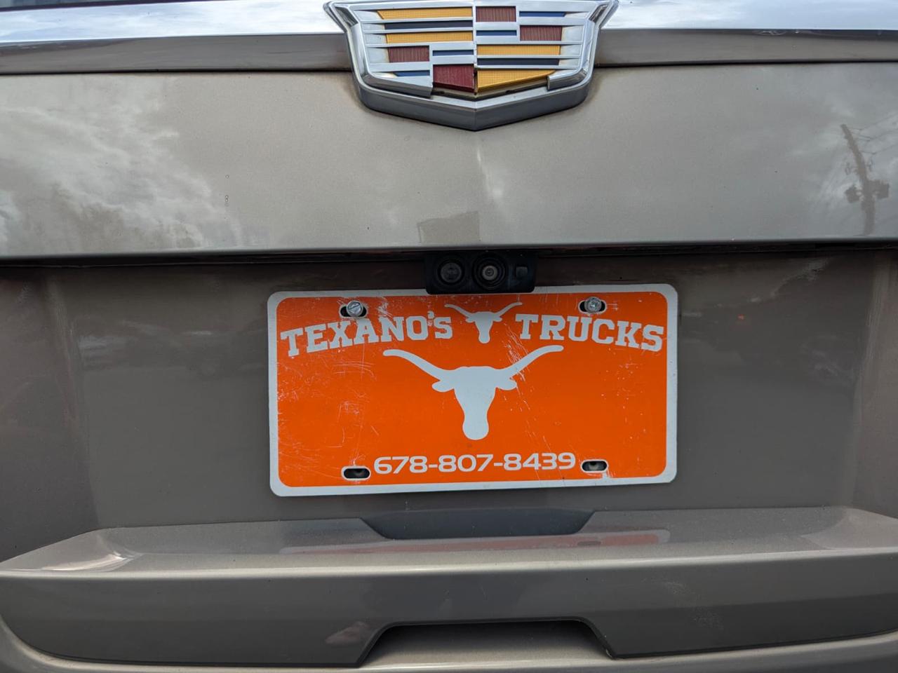 Cadillac Escalade ESV 4WD 4dr Premium Luxury 2017