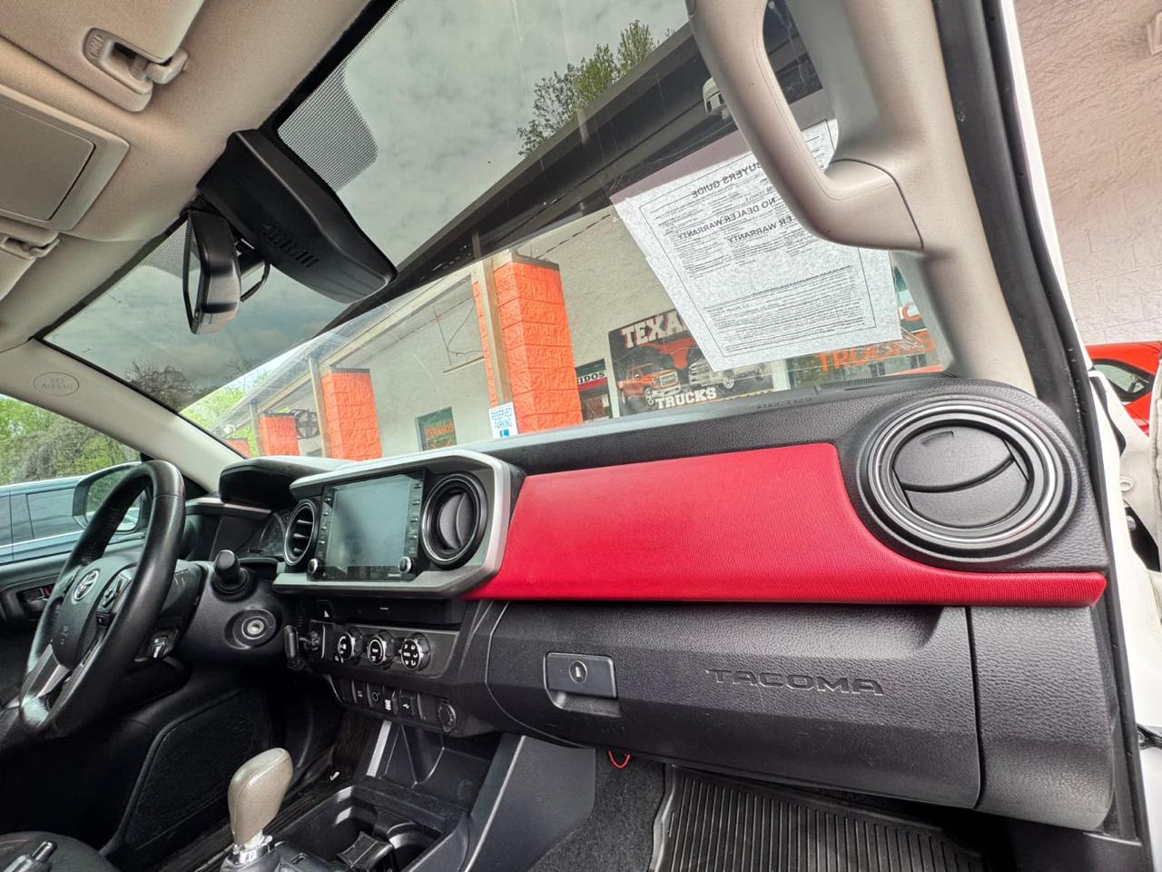 Toyota Tacoma 2WD TRD Off Road Double Cab 5' Bed V6 AT (Natl) 2020