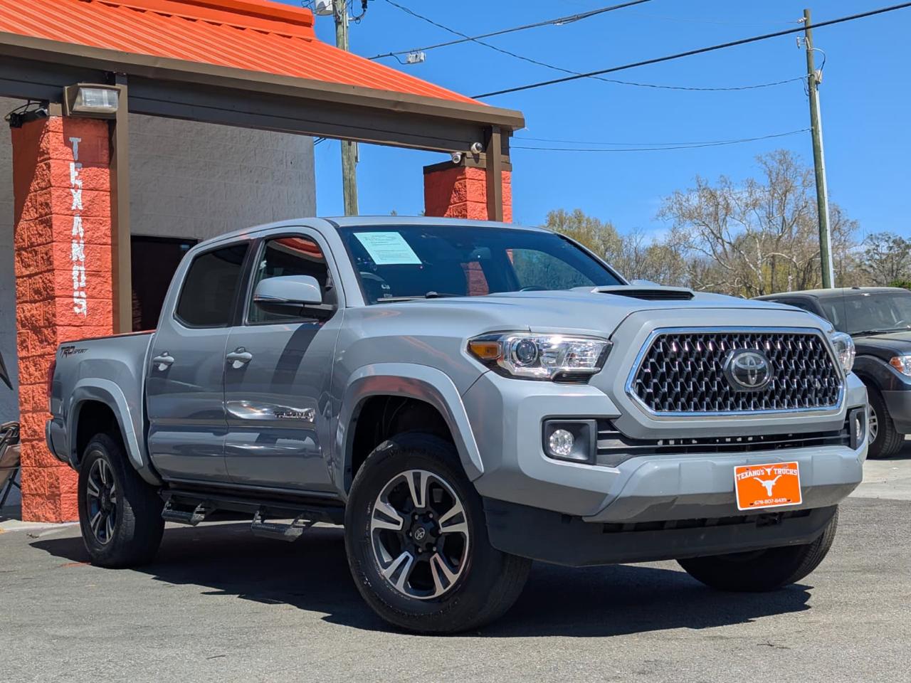 Toyota Tacoma 2WD TRD Off Road Double Cab 5' Bed V6 AT (Natl) 2019