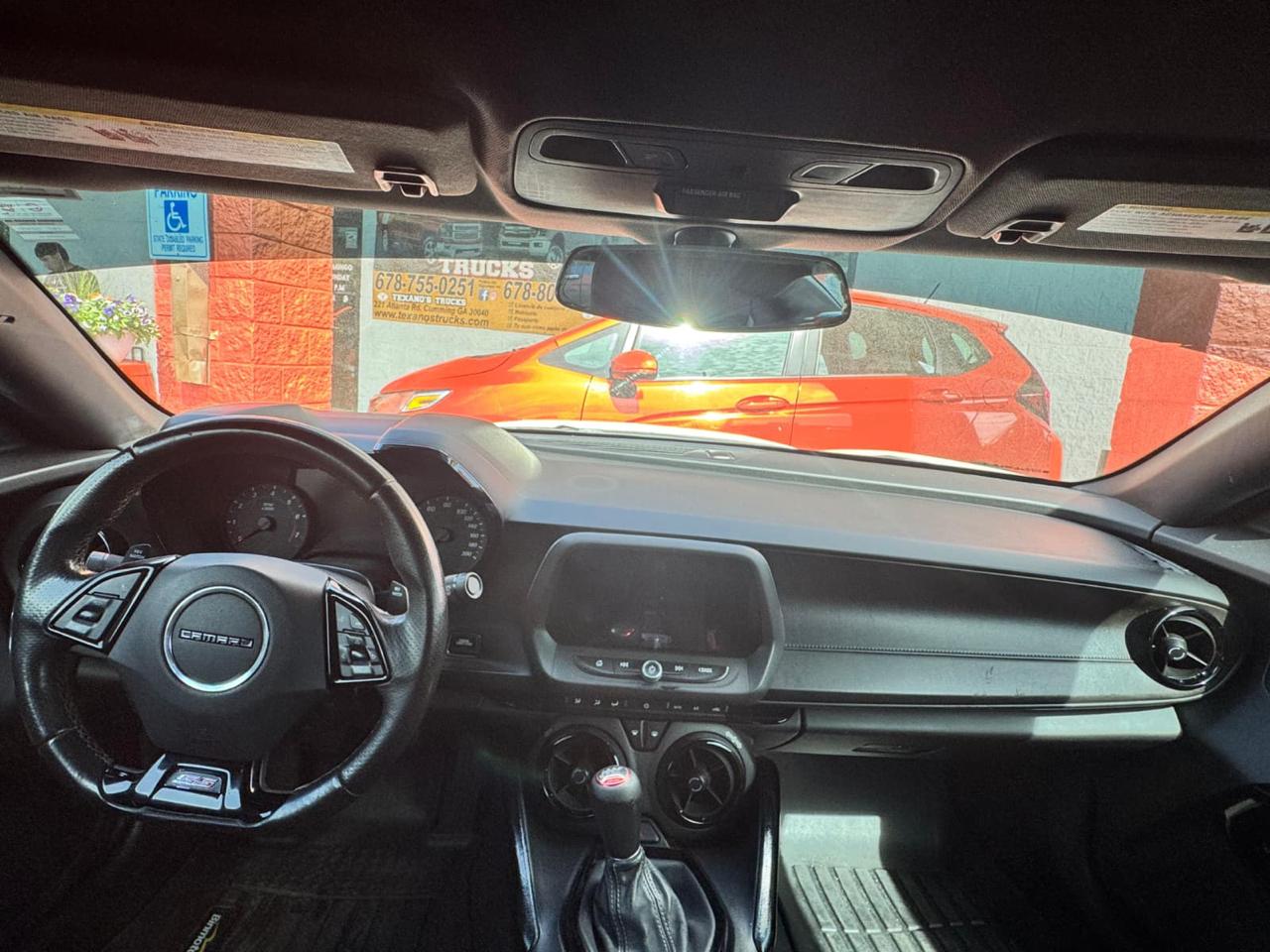 Chevrolet Camaro 2dr Cpe 1SS 2018