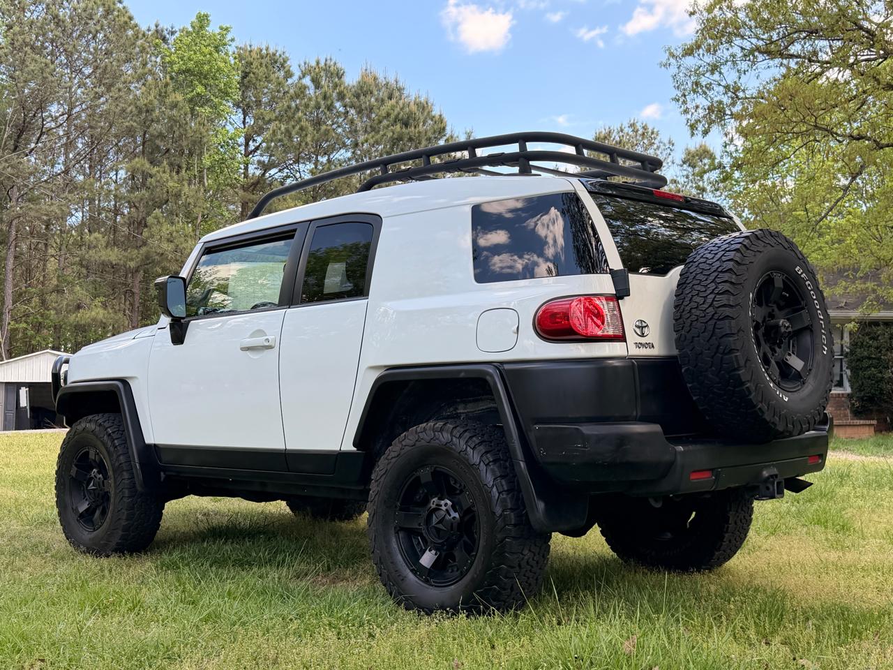 Toyota FJ Cruiser 4WD 4dr Man (Natl) 2011