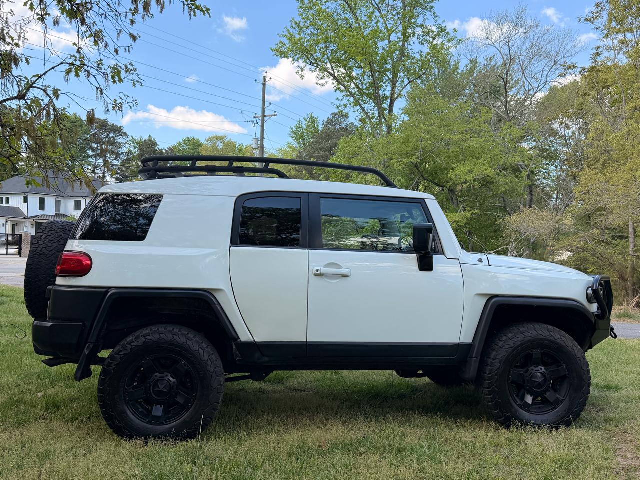 Toyota FJ Cruiser 4WD 4dr Man (Natl) 2011