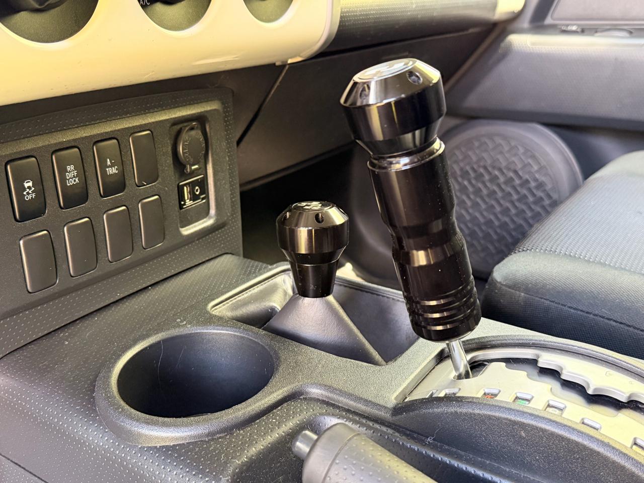 Toyota FJ Cruiser 4WD 4dr Man (Natl) 2011