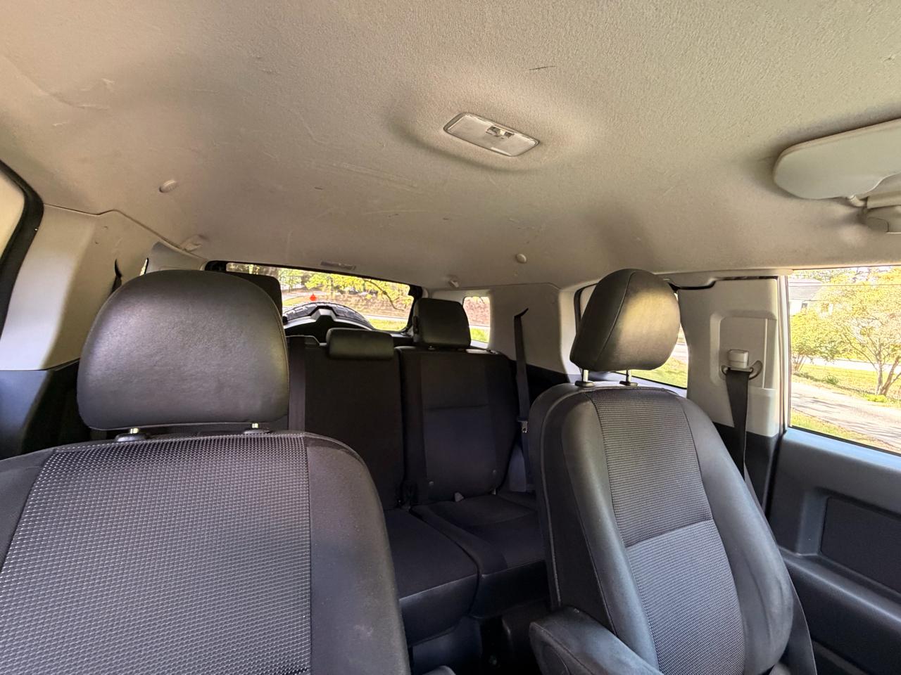 Toyota FJ Cruiser 4WD 4dr Man (Natl) 2011