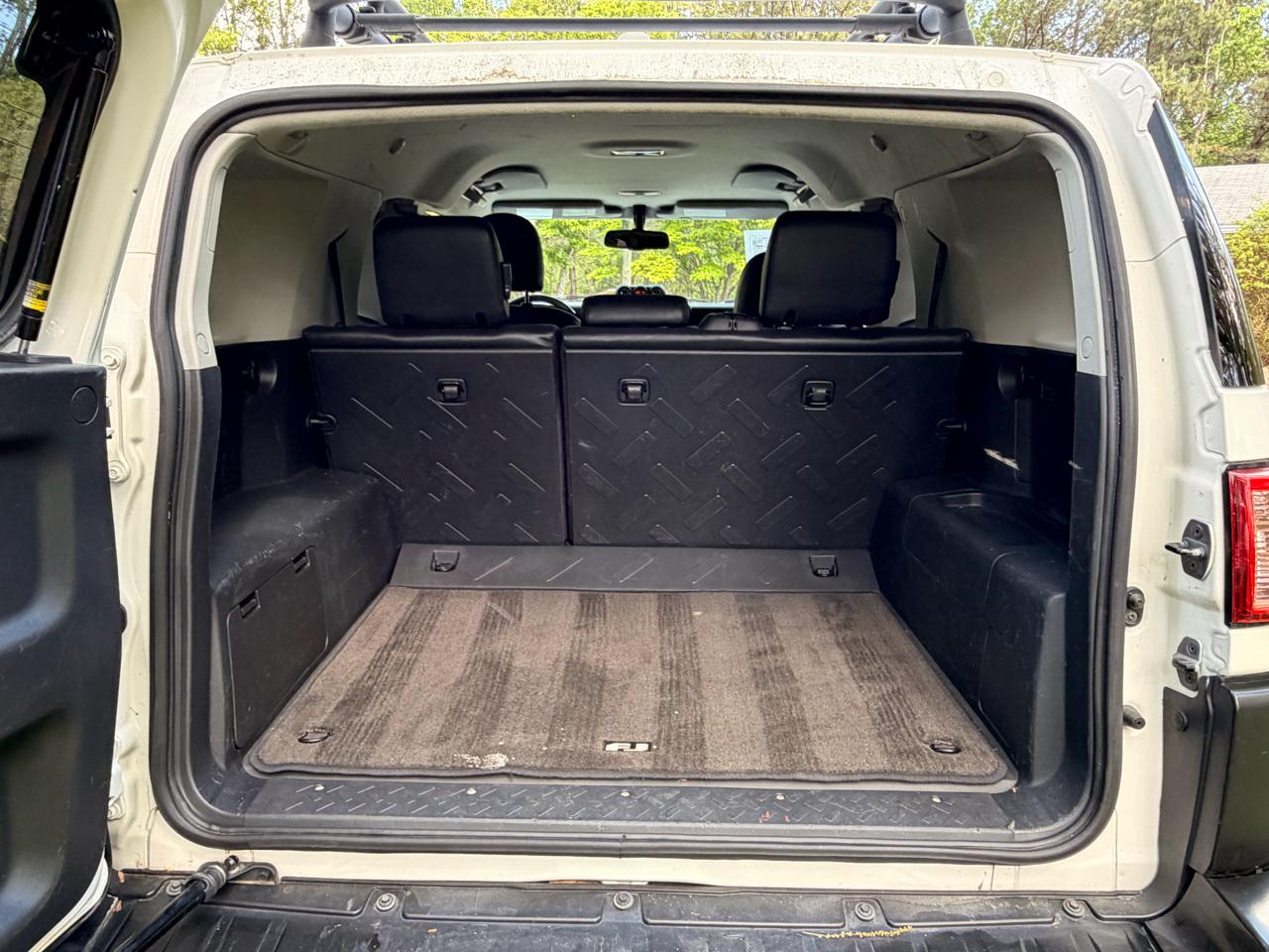 Toyota FJ Cruiser 4WD 4dr Man (Natl) 2011