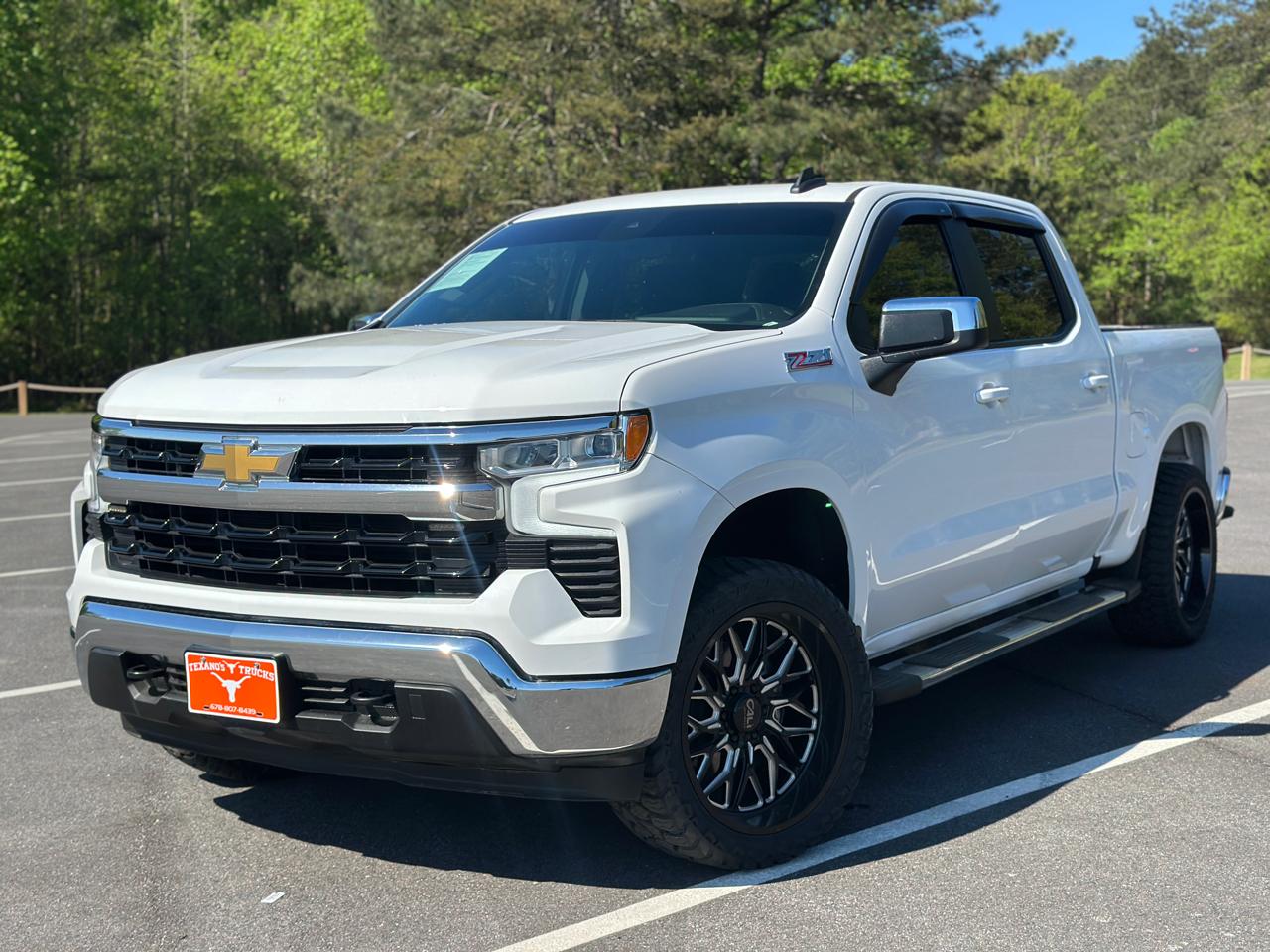 Chevrolet Silverado 1500 4WD Crew Cab 147" LT w/1LT 2023