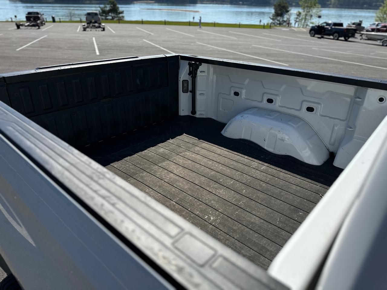 Chevrolet Silverado 1500 4WD Crew Cab 147" LT w/1LT 2023