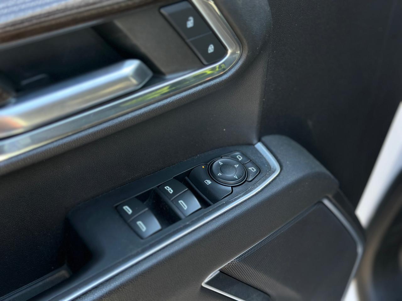 Chevrolet Silverado 1500 4WD Crew Cab 147" LT w/1LT 2023