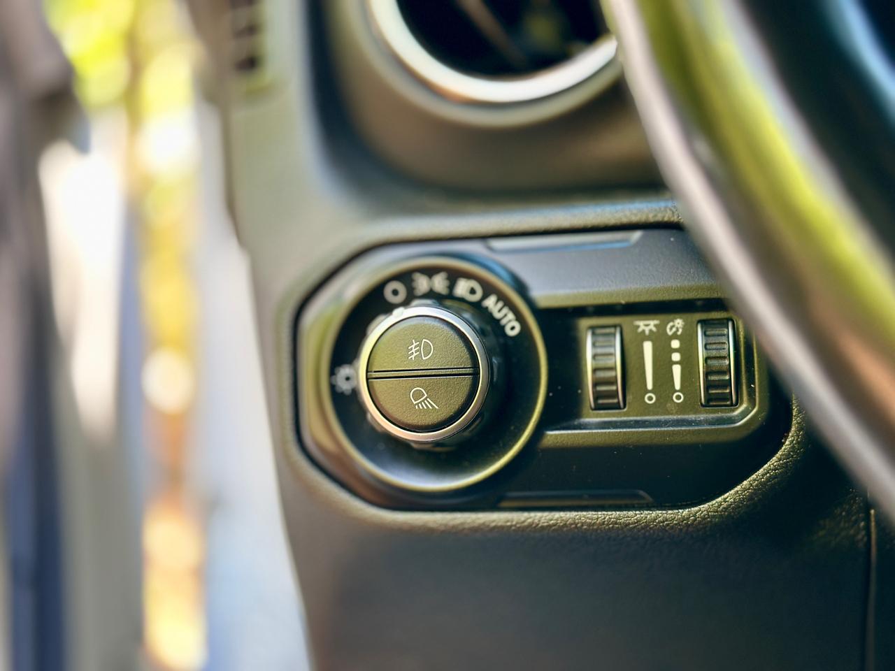 Jeep Gladiator Overland Crew Cab 4WD 2021