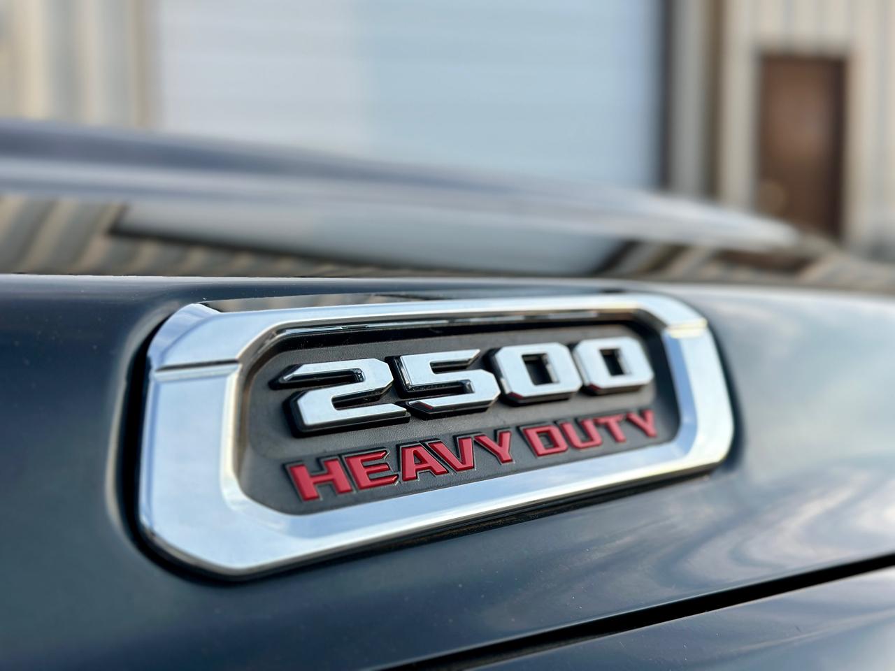 RAM 2500 Big Horn 4x4 Crew Cab 6'4" Box 2021