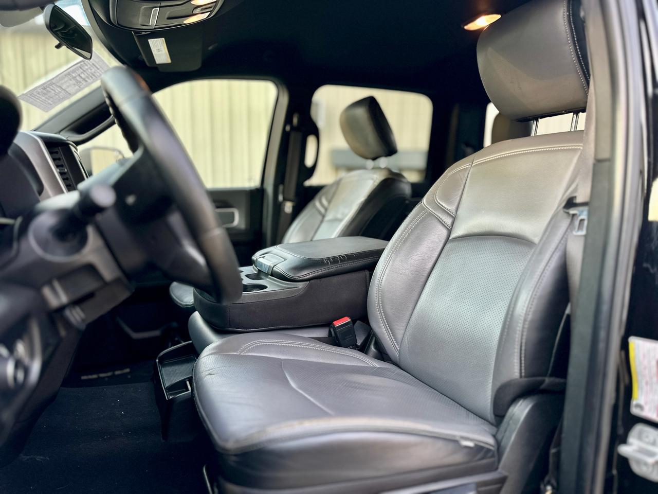 RAM 2500 Big Horn 4x4 Crew Cab 6'4" Box 2021