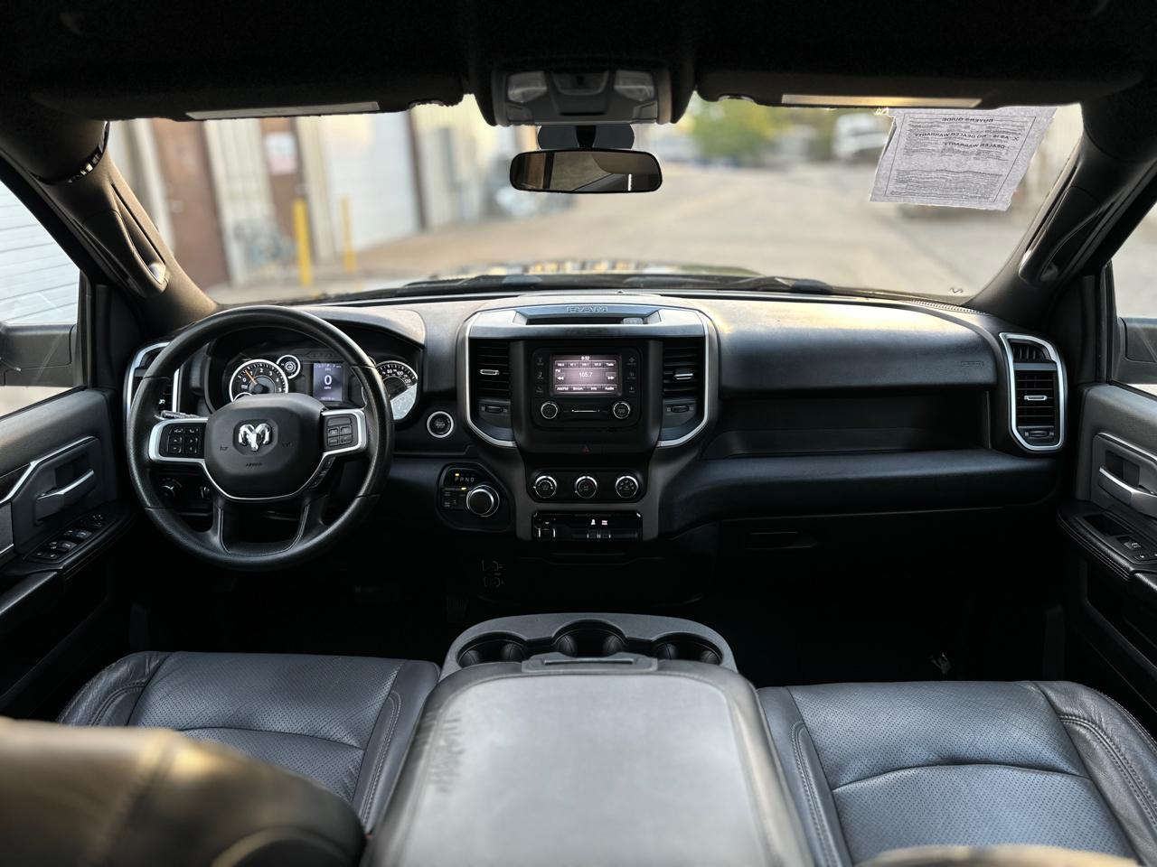 RAM 2500 Big Horn 4x4 Crew Cab 6'4" Box 2021