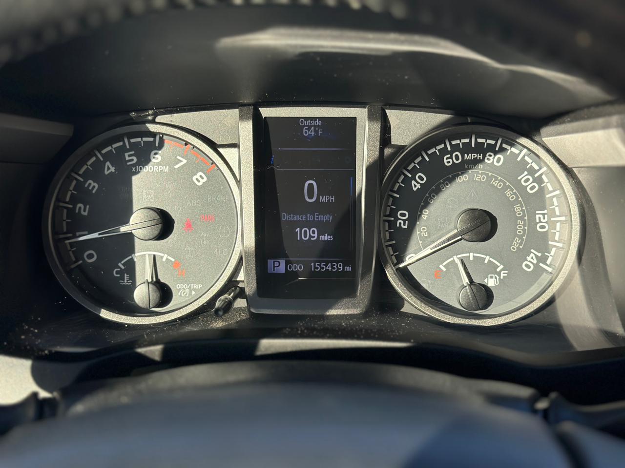 Toyota Tacoma TRD Off Road Double Cab 5' Bed V6 4x4 MT (Natl) 2017