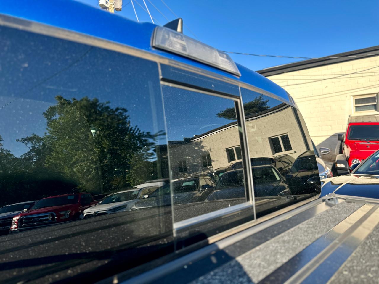 Toyota Tacoma TRD Off Road Double Cab 5' Bed V6 4x4 MT (Natl) 2017