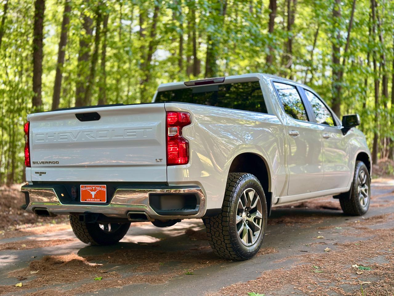 Chevrolet Silverado 1500 LTD 4WD Crew Cab 147" LT w/1LT 2022