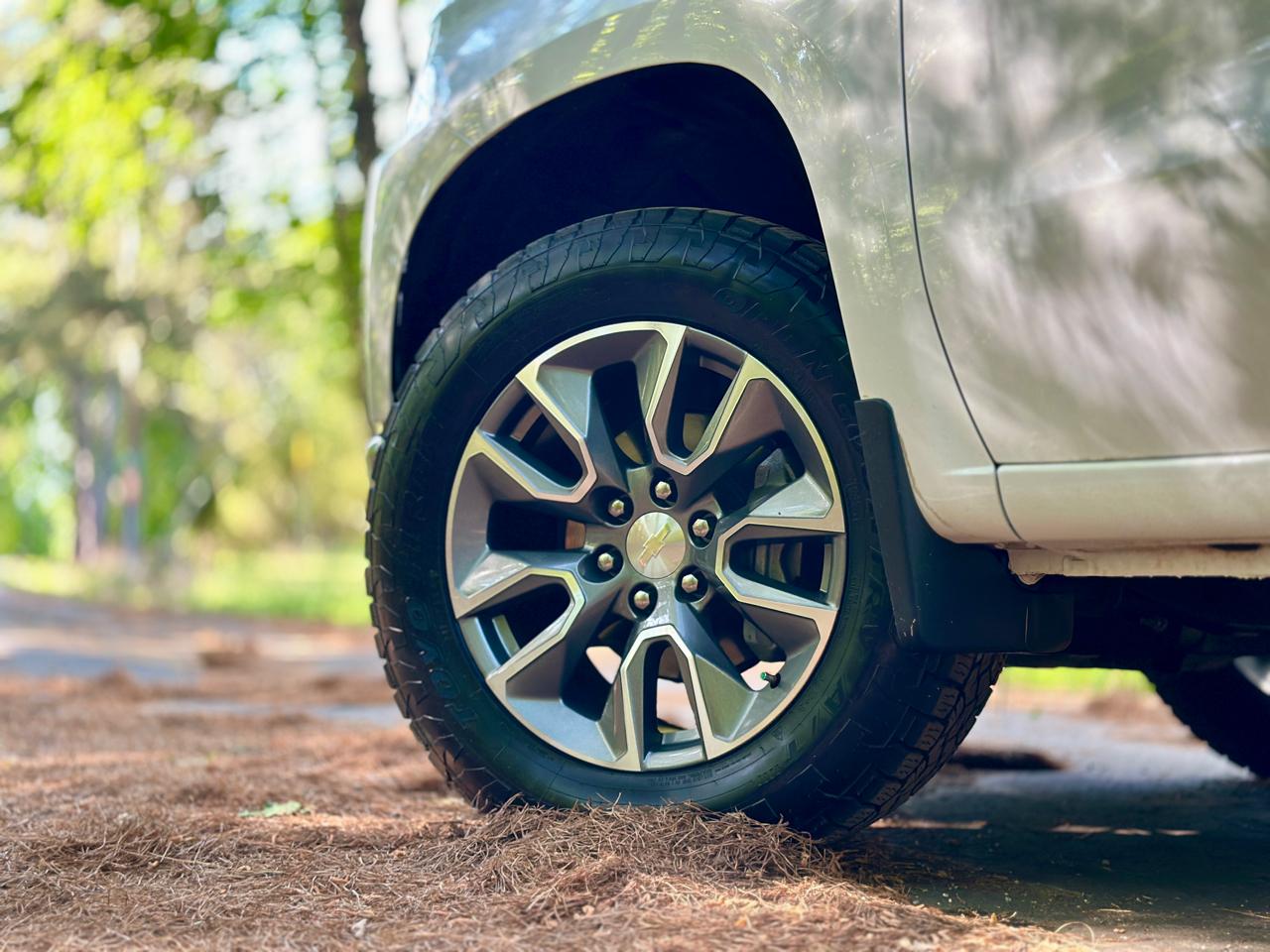 Chevrolet Silverado 1500 LTD 4WD Crew Cab 147" LT w/1LT 2022