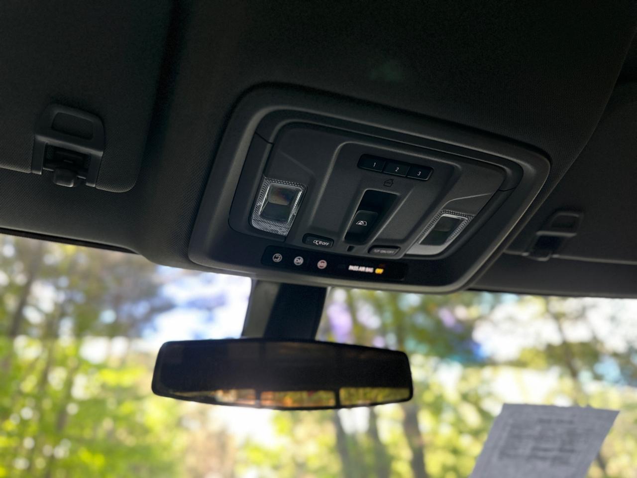 Chevrolet Silverado 1500 LTD 4WD Crew Cab 147" LT w/1LT 2022