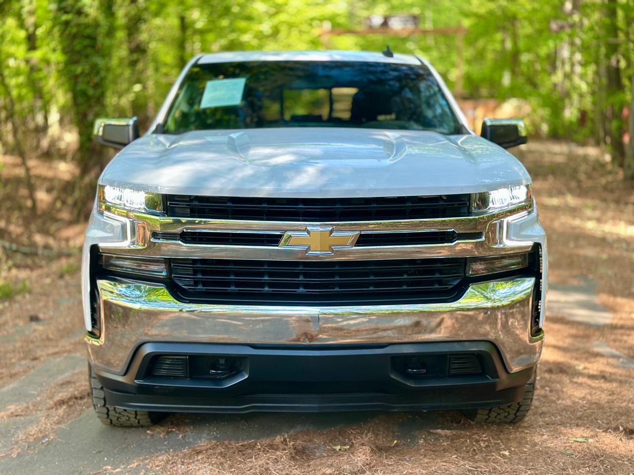 Chevrolet Silverado 1500 LTD 4WD Crew Cab 147" LT w/1LT 2022