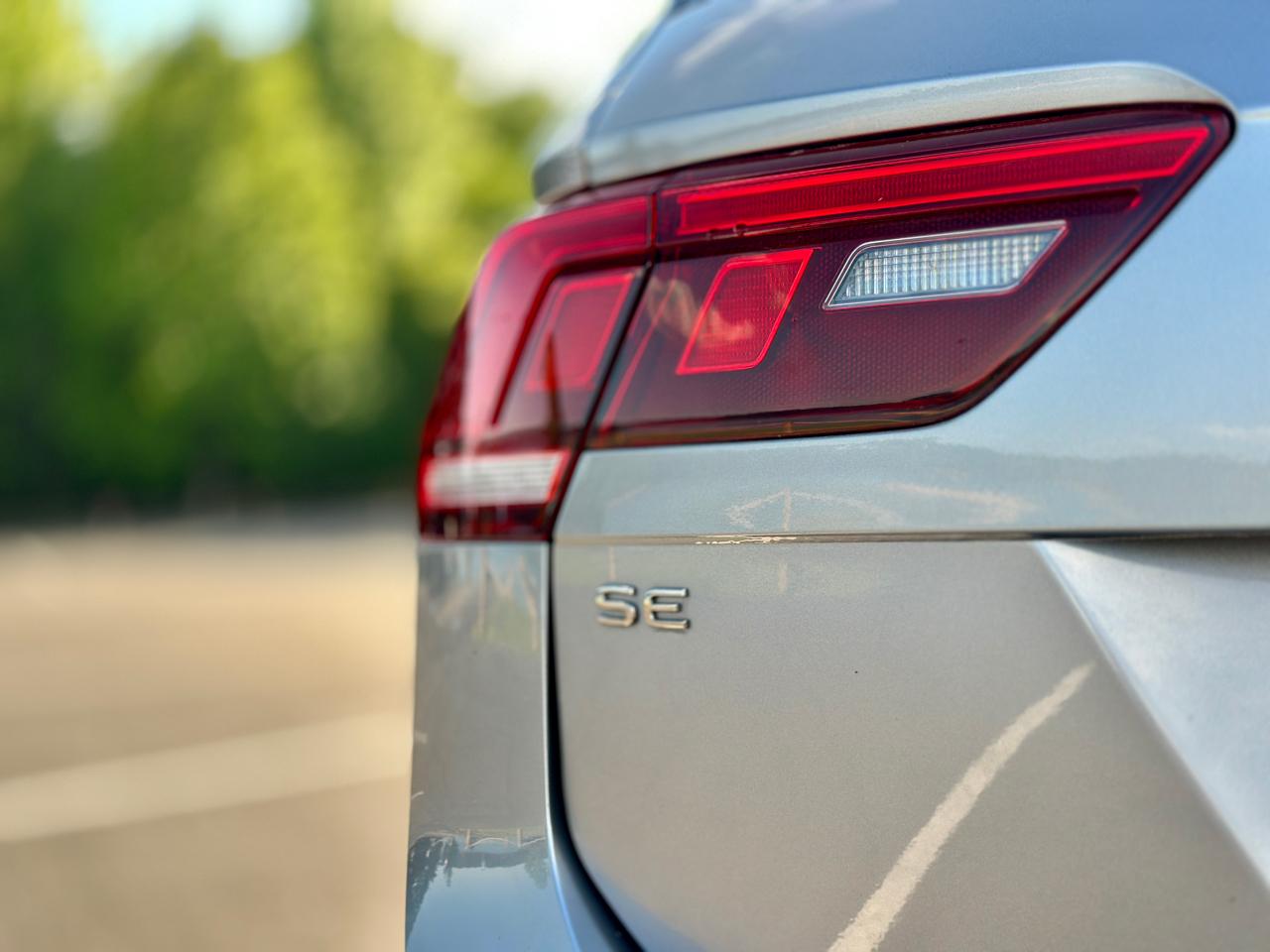 Volkswagen Tiguan 2.0T SE R-Line Black FWD 2022