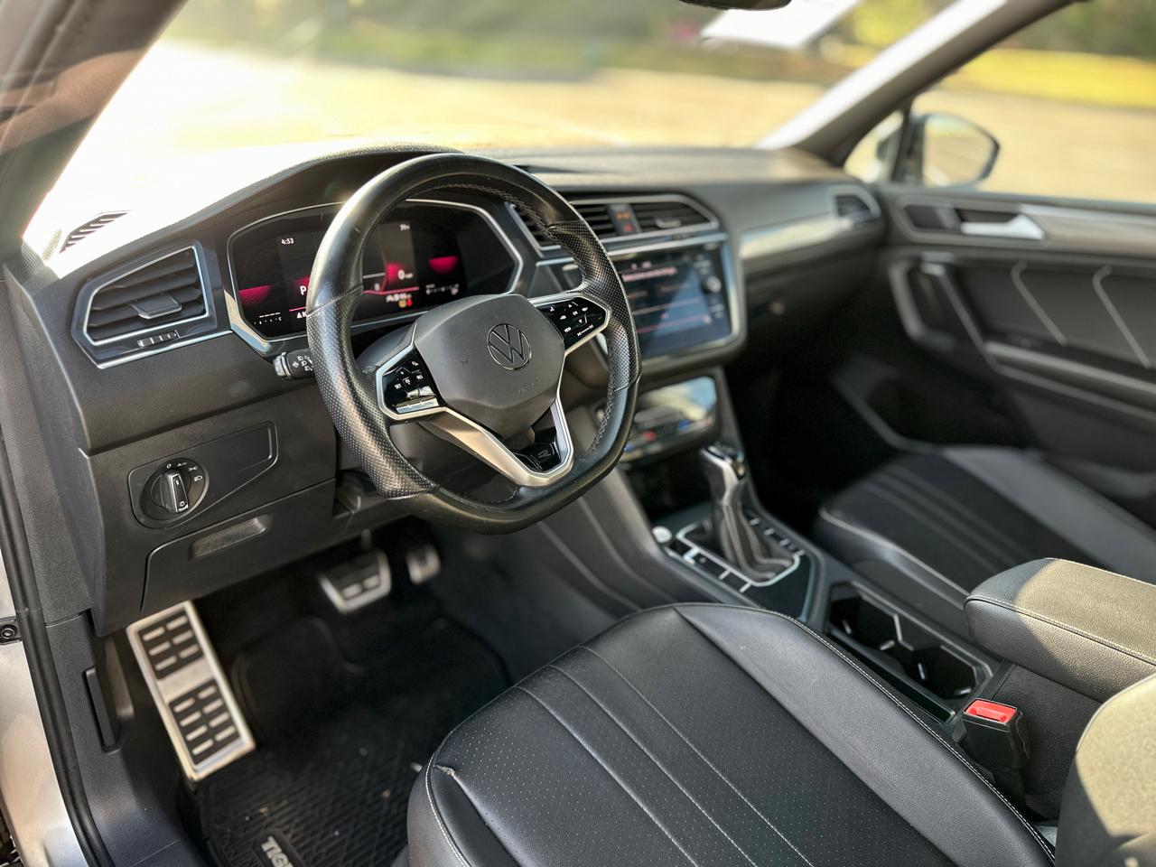 Volkswagen Tiguan 2.0T SE R-Line Black FWD 2022