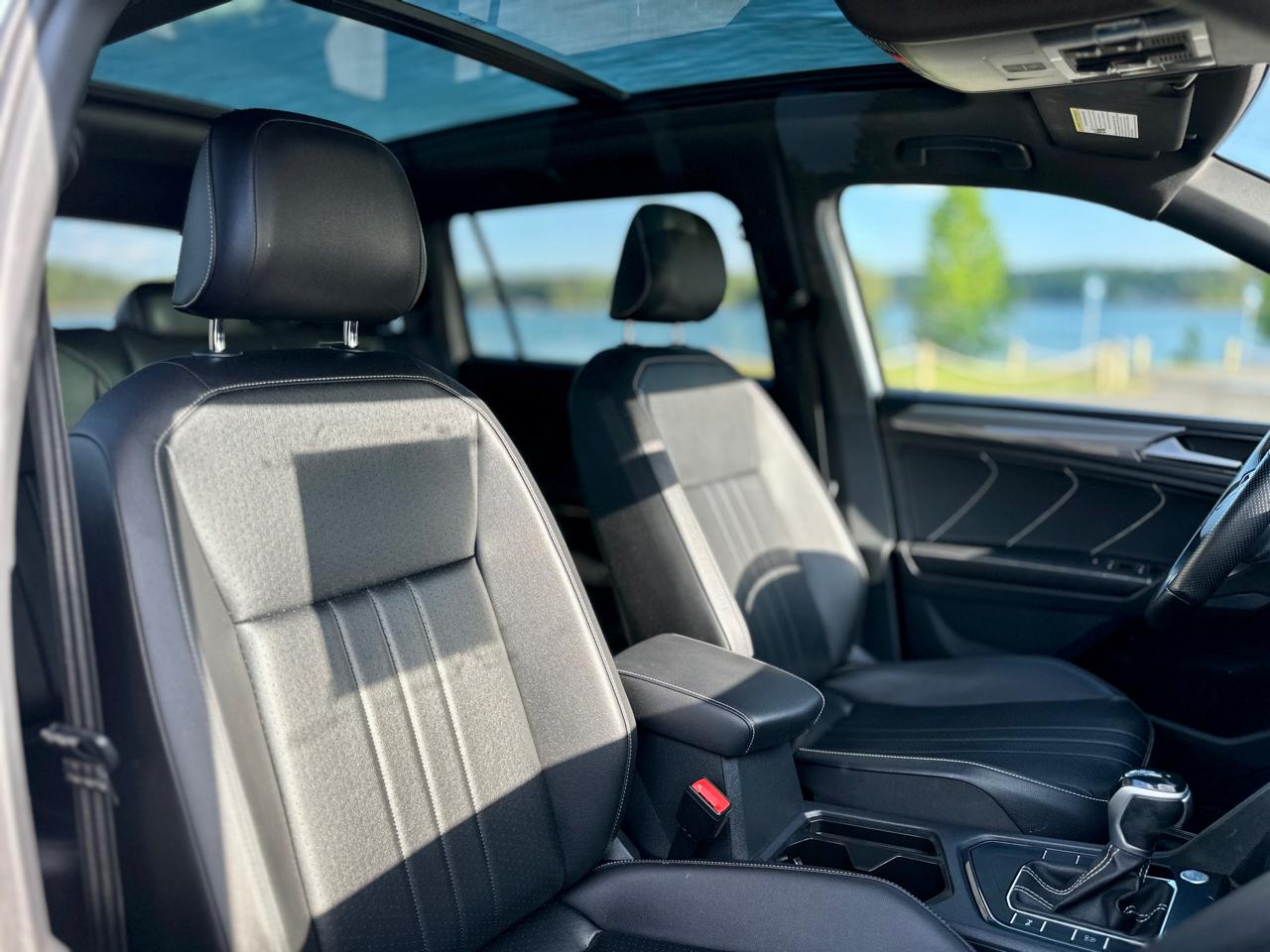 Volkswagen Tiguan 2.0T SE R-Line Black FWD 2022