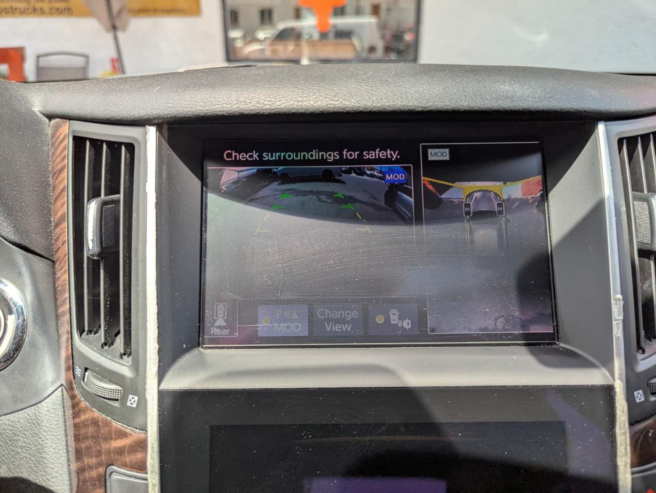 Infiniti Q50 4dr Sdn 3.0t Premium RWD 2016