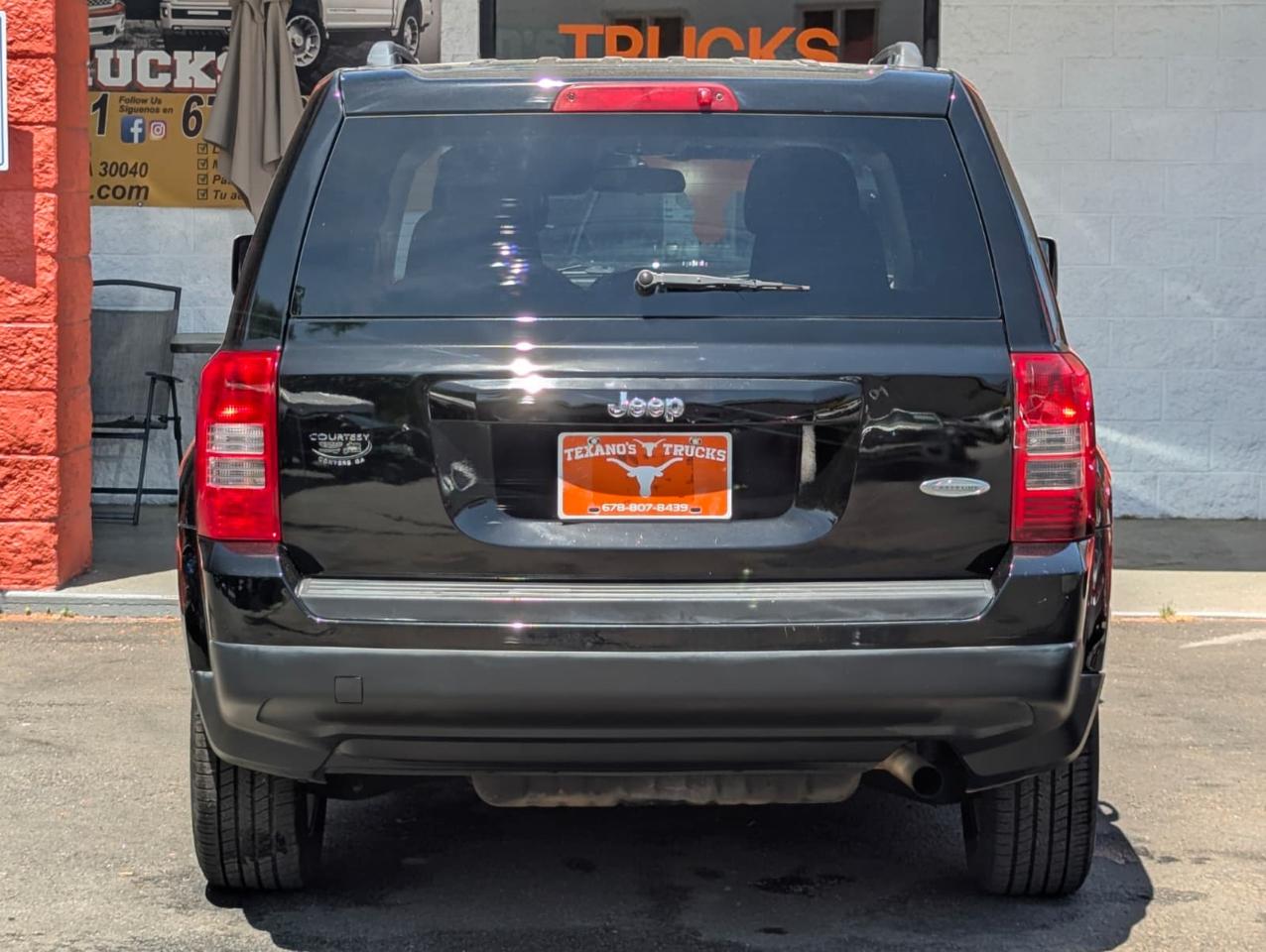 Jeep Patriot FWD 4dr Latitude 2014